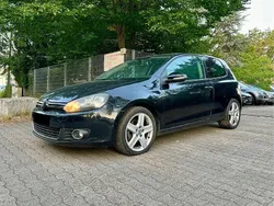 Schwarz Gebraucht 2009 VW Golf VI Highline Limousine | 3.400 €