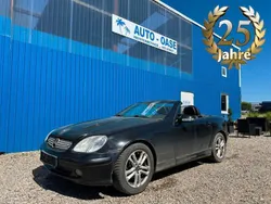 Schwarz Gebraucht 2000 Mercedes SLK200 Cabrio | 790 €