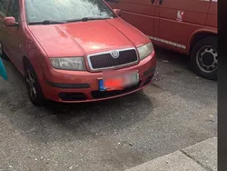 Rot Gebraucht 2006 Skoda Fabia Kombi | 1.000 € (Etwas zu teuer)
