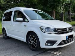 Weiß Gebraucht 2015 VW Caddy Highline Van / Kleinbus | 15.490 € (Fairer Preis)