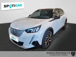Weiß Gebraucht 2021 Peugeot e-2008 GT SUV | 19.990 € (Fairer Preis)