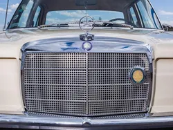 Gebraucht 1976 Mercedes W115 Limousine | 17.500 €