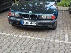 Grün Gebraucht 1998 BMW 528 Limousine | 3.000 € (Guter Preis)
