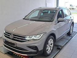 Mondsteingrau Gebraucht 2022 VW Tiguan Elegance+ SUV | 30.870 € (Teuer)