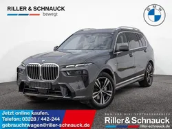 Grau Gebraucht 2023 BMW X7 Exclusive SUV | 84.950 € (Guter Preis)
