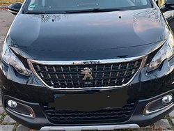 Schwarz Gebraucht 2018 Peugeot 2008 SUV | 13.800 € (Teuer)