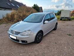Grau Gebraucht 2008 VW Golf V Limousine | 1.250 € (Guter Preis)