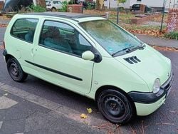 Grün Gebraucht 2006 Renault Twingo Authentique Kleinwagen | 899 € (Guter Preis)