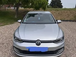 Grau Gebraucht 2020 VW Golf VIII Life Limousine | 22.999 €