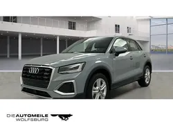 Pfeilgrau perleffekt Neu 2024 Audi Q2 Advanced Plus SUV | 29.690 €