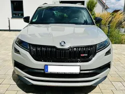 Grau Gebraucht 2020 Skoda Kodiaq Family SUV | 37.000 € (Etwas zu teuer)