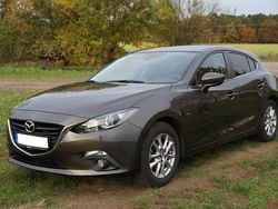 Braun Gebraucht 2014 Mazda 3 Center-Line Limousine | 9.950 € (Guter Preis)