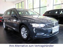Grau Gebraucht 2021 VW Passat Kombi | 24.450 € (Fairer Preis)