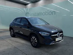 Schwarz Gebraucht 2021 Mercedes GLA250 Style SUV | 32.738 € (Teuer)