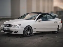Weiß Gebraucht 2008 Mercedes CLK200 Avantgarde Cabrio | 9.000 € (Fairer Preis)