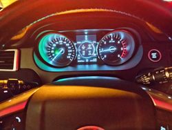 Grau Gebraucht 2018 Land Rover Discovery Sport SE SUV | 17.318 € (Guter Preis)