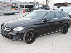 Obsidianschwarz metalliclack Gebraucht 2021 Mercedes C300e Kombi | 21.900 € (Guter Preis)