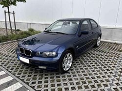 Blau Gebraucht 2004 BMW 318 Compact Kleinwagen | 1.390 € (Fairer Preis)