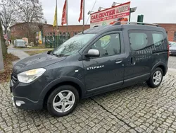 Grau Gebraucht 2015 Dacia Dokker Stepway Van | 10.950 € (Fairer Preis)