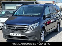 Cavansitblau metallic Gebraucht 2014 Mercedes Vito Van / Kleinbus | 14.999 €