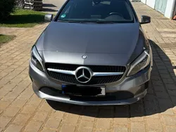 Grau Gebraucht 2016 Mercedes A200 Limousine | 13.900 € (Fairer Preis)