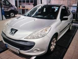 Grau Gebraucht 2012 Peugeot 206+ Kleinwagen | 1.800 € (Guter Preis)