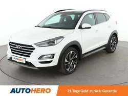 Weiß Gebraucht 2020 Hyundai Tucson SUV | 21.530 € (Fairer Preis)