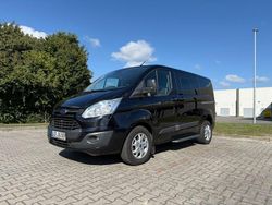 Schwarz Gebraucht 2013 Ford Tourneo Custom Van / Kleinbus | 13.900 € (Fairer Preis)