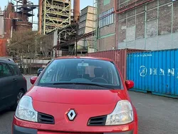Rot Gebraucht 2009 Renault Modus Van / Kleinbus | 2.000 €