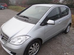 Silber Gebraucht 2009 Mercedes A150 Limousine | 3.690 € (Guter Preis)