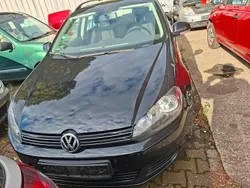 Schwarz Gebraucht 2010 VW Golf VI Kombi | 2.650 €