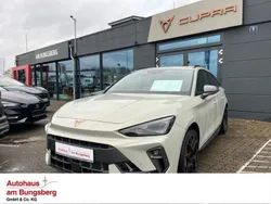 Grau Neu 2025 Cupra Leon VZ Limousine | 56.750 €
