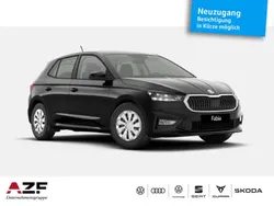 Schwarz Neu 2025 Skoda Fabia Essence Limousine | 22.220 € (Etwas zu teuer)