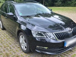 Schwarz Gebraucht 2018 Skoda Octavia Kombi | 15.500 € (Fairer Preis)