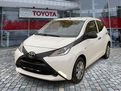 Weiß Gebraucht 2017 Toyota Aygo Kleinwagen | 8.990 € (Fairer Preis)