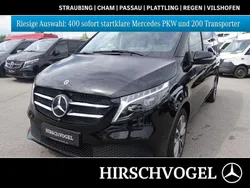 Obsidianschwarz metallic Gebraucht 2023 Mercedes V300 Avantgarde Van / Kleinbus | 56.900 € (Guter Preis)