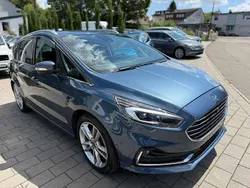 Blau Gebraucht 2020 Ford S-MAX Titanium Van / Kleinbus | 21.400 € (Teuer)
