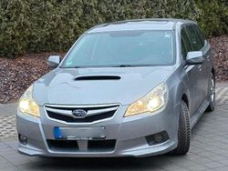 Silber Gebraucht 2009 Subaru Legacy Kombi | 3.499 €