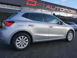 Urban silber Gebraucht 2023 Seat Ibiza Style Limousine | 16.990 € (Fairer Preis)