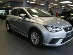 Silber Gebraucht 2018 Seat Ibiza Style Limousine | 10.980 € (Fairer Preis)