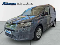 Grau Gebraucht 2024 VW Caddy Life Van / Kleinbus | 38.880 € (Fairer Preis)