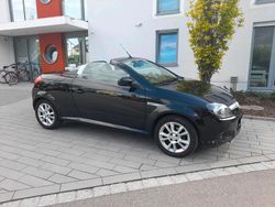 Schwarz Gebraucht 2005 Opel Tigra Cabrio | 2.099 € (Fairer Preis)