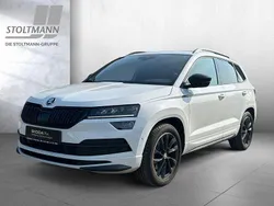 Weiß Gebraucht 2021 Skoda Karoq SportLine SUV | 30.490 € (Fairer Preis)