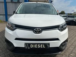 Weiß Gebraucht 2022 Toyota Proace City Van | 11.999 € (Fairer Preis)