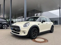 Weiß Gebraucht 2020 Mini ONE Kleinwagen | 16.900 € (Fairer Preis)