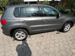 Grau Gebraucht 2014 VW Tiguan SUV | 10.000 € (Guter Preis)