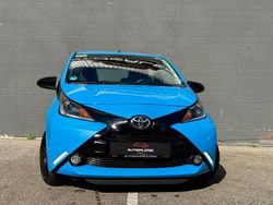 Blau Gebraucht 2015 Toyota Aygo X-cite Kleinwagen | 7.999 € (Guter Preis)