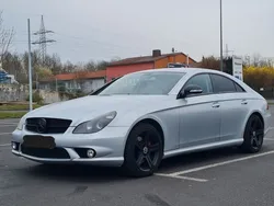 Grau Gebraucht 2004 Mercedes CLS500 Coupé | 10.950 € (Teuer)