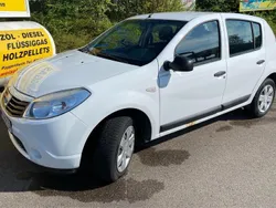 Weiß Gebraucht 2010 Dacia Sandero Kleinwagen | 1.900 € (Fairer Preis)