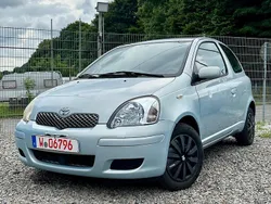 Blau Gebraucht 2004 Toyota Yaris Kleinwagen | 1.990 € (Fairer Preis)